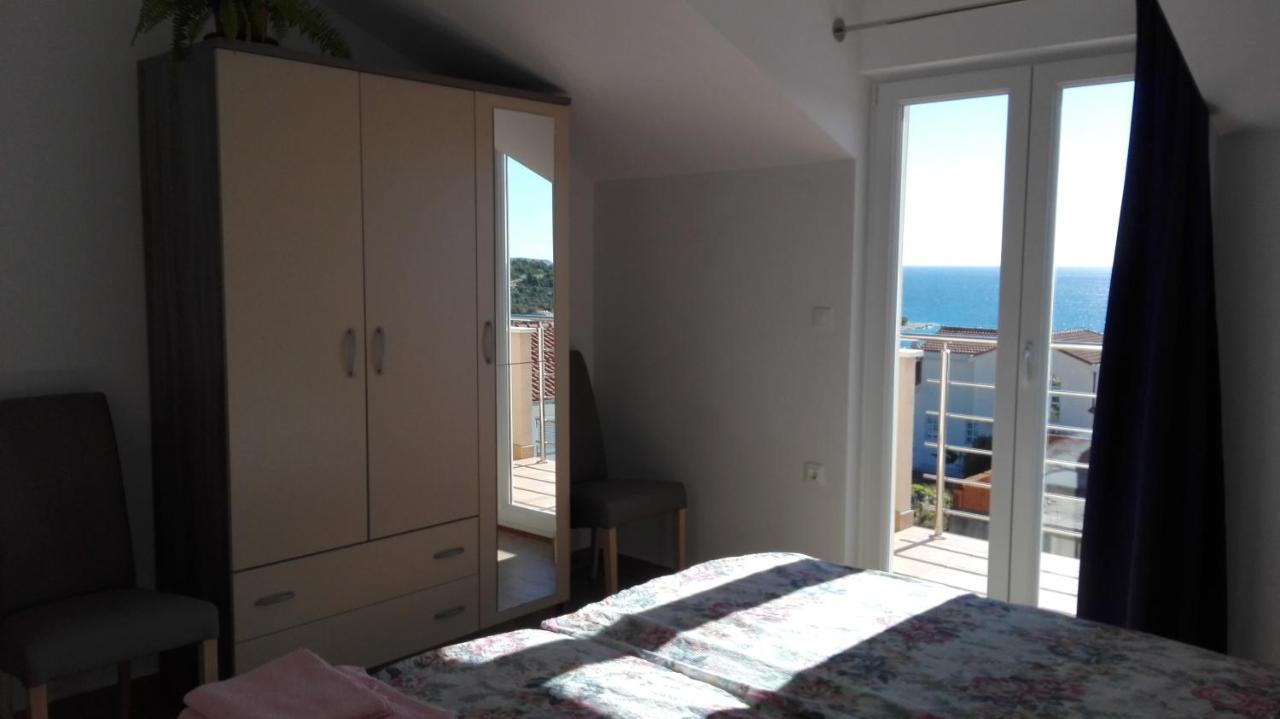 Villa Timea Primošten Buitenkant foto